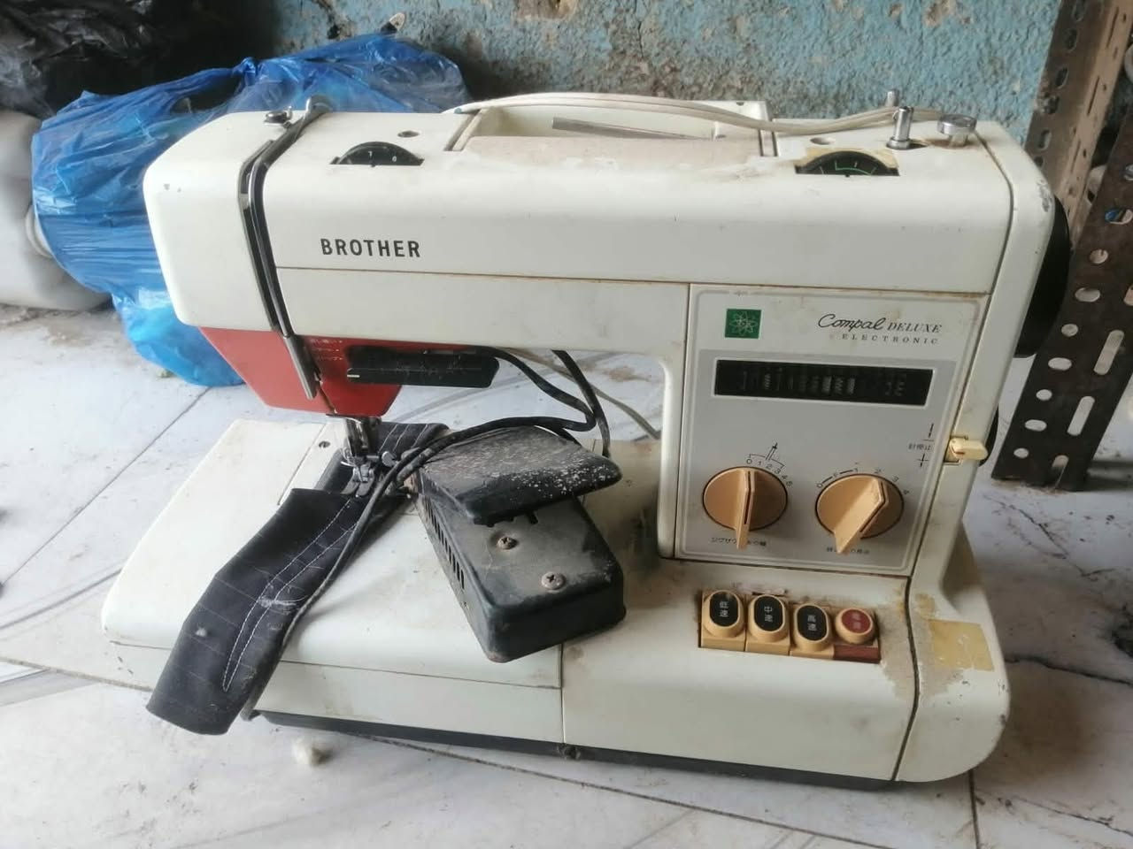 مكينه للبيع السعر75 الف
عنوان شارع الباله مال سوك هرج ولد نداف مقابيل كراج قديم
#الشراي_ياخذ_لقطه_شاشه_للمنشور_ويتفضل_خاص_وشعدك_للبيع_دزه_خاص_الي_ابيعه_الك_والرزق_على_الله


**إذا كنت صاحب هذا الإعلان وتريد حذفه لأي سبب، رجاءا أرسل رسالة إلى الدعم الفني**