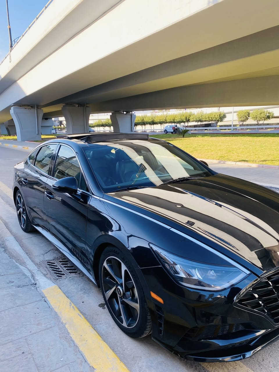 السلام عليكم للبيع هونداي سوناتا 2022 أمريكي رقم اربيل فؤول موصفات للأخير حادثها جاملغ الأمامي الأيسر فقط ومصبوغ لا لغد ولا شواصي كله مكفول كير محرك تبريد كله مكفول السياره صور الحادث بالمنشور والسونار هم موجود نظيفه مكاني بغداد جانب الكرخ السعر 168 وبيها مجال الاستفسار ***********

الموصفات
محرك 1600 تيربو
بصمه
بانورما
سايد بريك بصمه
تشغيل عن بعد
شاشه جبيره+كامرا دواره 
رادار امامي+رادار خلفي
نقط عمياء
نظام القياده الذاتيه
تحديد مسار 
شحن لاسلكي
تحذير عند فتح الباب
كشنات جلد تدفئه تبريد
كشنات كهرباء
كشنات خزن ميموري3 وضعيات
نظام AUTO HOLD
سستم صوت 14 BOSE سماعه
مودات قياده sport.smart.normal.cystym
جنطه ذكيه فتح عند الاقتراب
شفتات استيرن
مانع انزلاق
أشاير مري
حساسات امامي خلفي
تبريد بيانو لمس
تبريد قطعتين
حاجب led
لد نهاري
لايت زنون
توقف ذاتي
