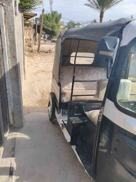 تكتك 20
شهر 9 
رقم كربلاء مداور ثاني 
السعر 5400 وبيه مجال 
***********
