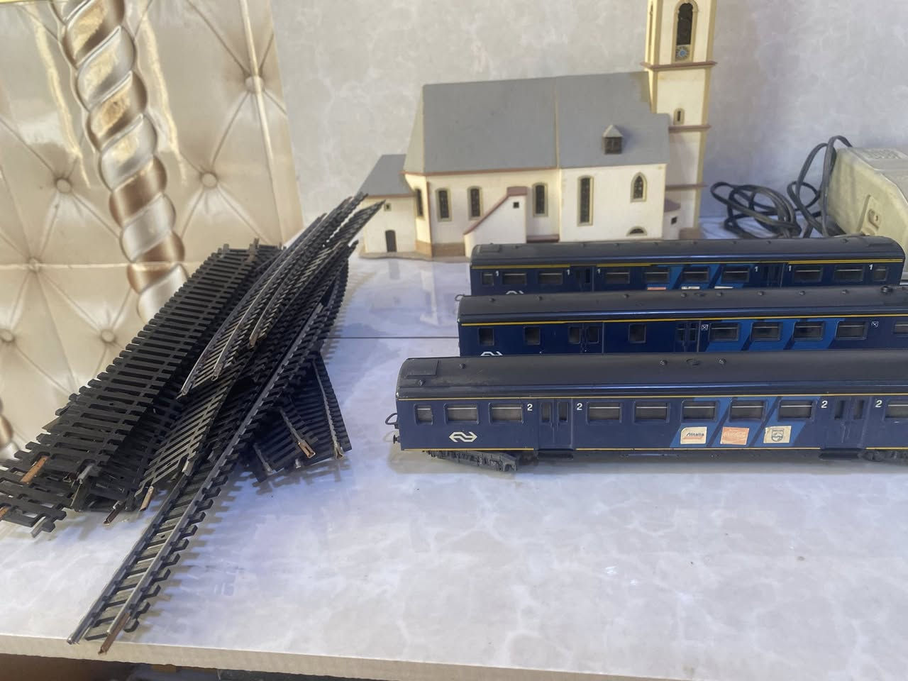 متوفر قطار 🚂 إيطالي كامل مع محلقاته كهربائية 
يوجد توصيل 
تواصل خاص


**إذا كنت صاحب هذا الإعلان وتريد حذفه لأي سبب، رجاءا أرسل رسالة إلى الدعم الفني**