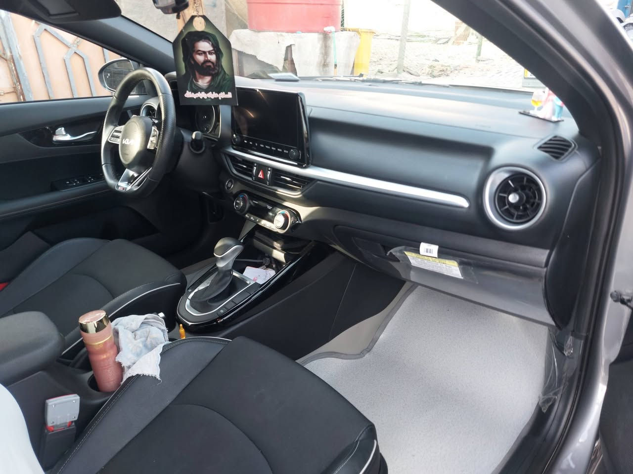 فورتي مديل ٢٣ بسمي رقم اربيل  حادث  جاملغ وبنديد  بس صبغ نفسه سياره ماشيه ٣٢ ألف  سياره دخول جديد صارله ٦ شهور من طبت سياره جيتي لاين فول عده الفتحه سعر ١٥٠  رقم صاحب سياره  *********** على اي تعليق مارد رقم صاحبه موجد وتصل بيه
