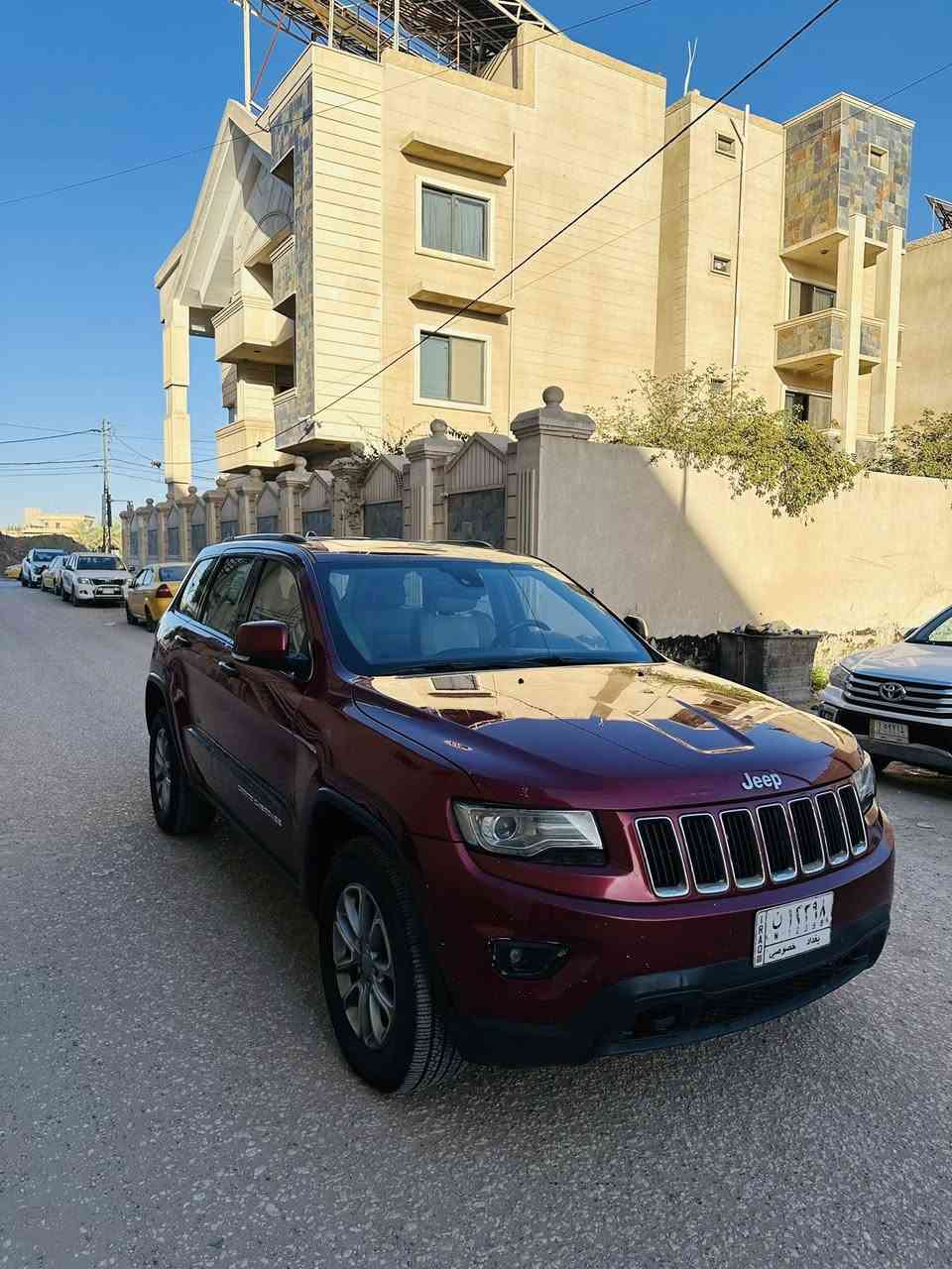 السلام عليكم جيب موديل 2014 وارد خليجي 6 سلندر مكفولة من صبغ والتبديل بارد فقط سونار موضح ب الصور ادامة كاملة للمكينه وحدادية وتخم تاير السيارة فتحة بيه واشاير ب المري وشفتات سترين تدفئة ب الكشن مكانه بابل سعره ١٩٥ وبيه مجال للشراي 
***********
