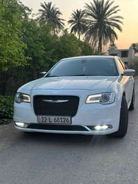 اوباما موديل 2019 ليمتد  سيارة جديدة جدا كندية  خزن ميموري كشنات تدفئه...