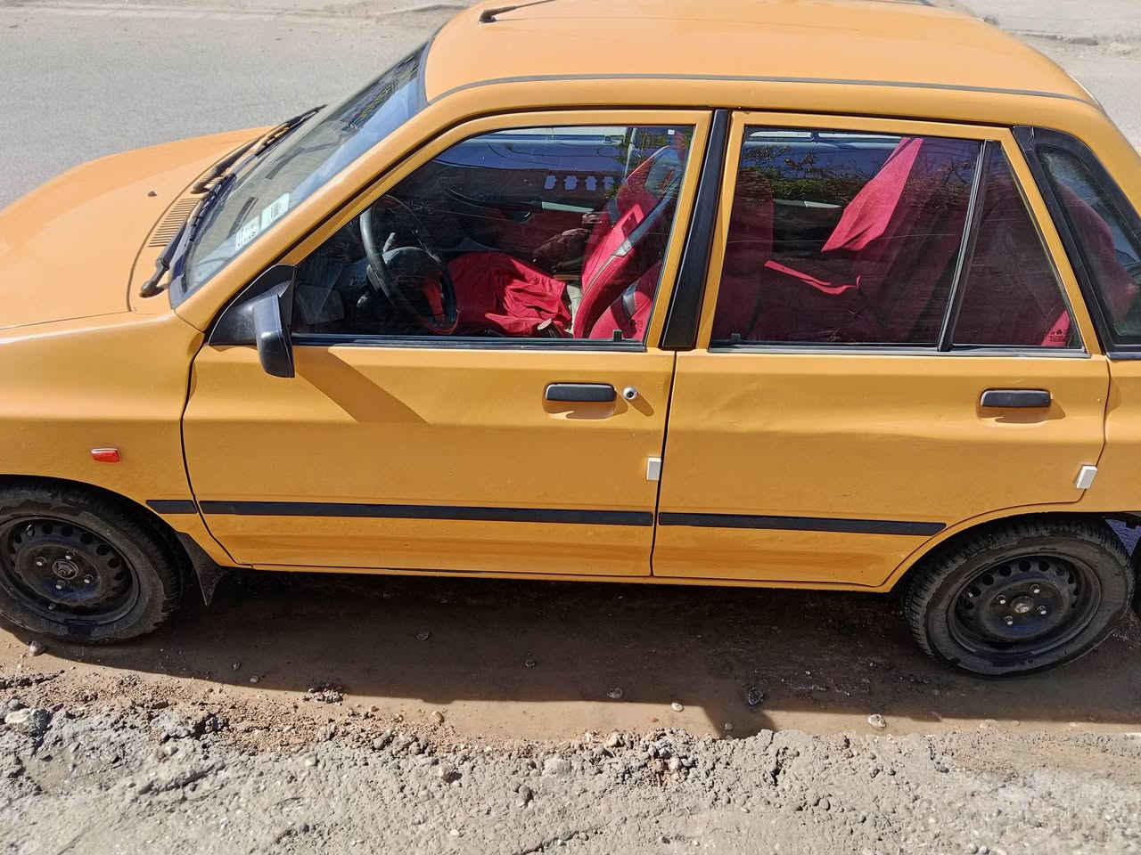 سيارة سايبة 2014 كير محرك كفالة شواصي ابلاديات لا صبغ ولا تبديل رقم بغداد سيارة  ابلادية اوخير من الله السعر 42 الاستفسار الاتصال ***********
