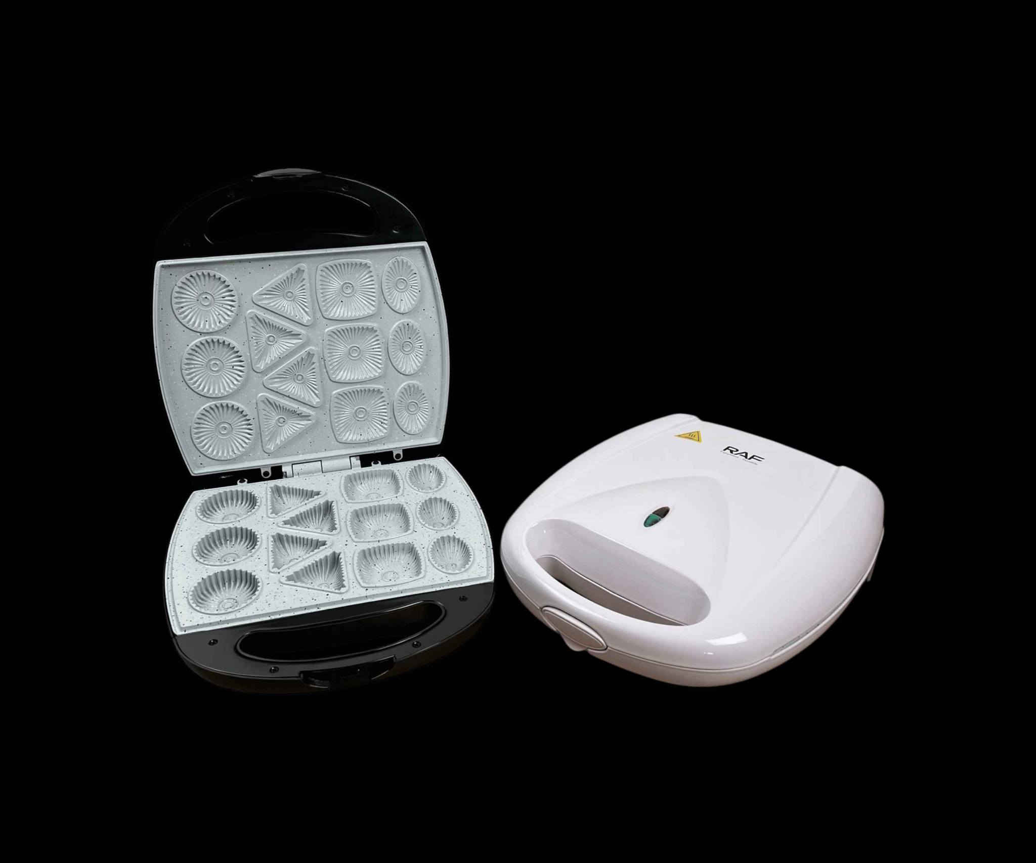 الاستخدامات

مثالية للإفطار، الحلويات، والوجبات الخفيفة في المنزل أو المكتب

مناسبة لتحضير أشكال متعددة في وقت واحد بفضل القوالب المتنوعة

المميزات

قدرة عالية 1400 واط لتسخين سريع وتوزيع حراري متساوٍ من الجهتين

تصميم مزدوج التسخين (Double-sided Heating) لضمان نضوج مثالي من الداخل والخارج

طلاء غير لاصق (Non-stick Coating) يمنع الالتصاق ويسهّل التنظيف

مؤشر ضوئي مزدوج

ضوء أحمر للتشغيل والتسخين

ضوء أخضر يوضح الجاهزية للخبز

مقبض عازل للحرارة لتوفير الأمان أثناء الاستخدام

قفل أمان حراري يمنع السخونة الزائدة ويحافظ على عمر الجهاز

هيكل متين وسهل التنظيف، بتصميم أنيق ومناسب لكل مطبخ

نظام تحكم حراري أوتوماتيكي للحفاظ على درجة حرارة مثالية للخبز

غطاء مزوّد بقفل أمان لمنع الانفتاح أثناء الاستخدام

المواصفات التقنية

الطاقة: 1400 واط

الجهد الكهربائي: 220–240 فولت، 5060 هرتز

المادة: هيكل PF حراري مقاوم للحرارة

نظام التسخين: مزدوج – علوي وسفلي

التحكم الحراري: ترموستات أوتوماتيكي بغداد, العراق


**إذا كنت صاحب هذا الإعلان وتريد حذفه لأي سبب، رجاءا أرسل رسالة إلى الدعم الفني**