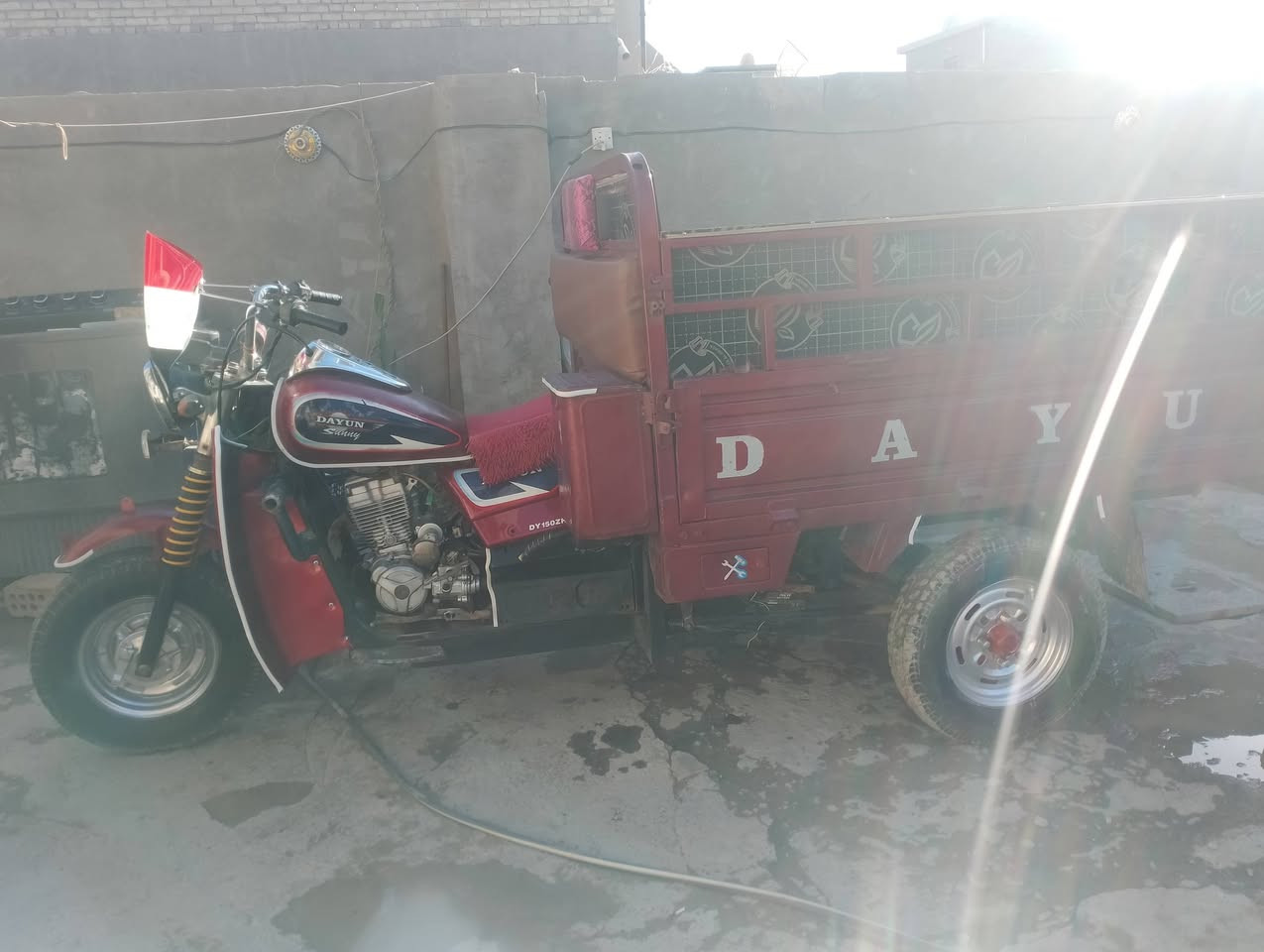 السلام عليكم ستوته دايوان مديل 18اوراق كامله شغاله سلف وهندر مكاني بغداد السياحي هاذ رقمي وشراي يدلل***********
