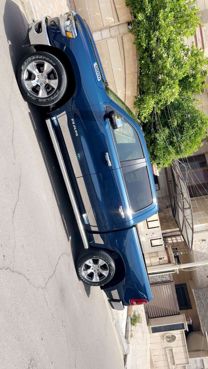 دوج رام بغداد باسمي باب طويل بدي قصير مكينه 5700 ايتورك ماشيه 25 الف جديده جدا
لارامي فول عدا بانوراما 

لدات قماره بلاد 

مساحات تخزين خلفيه 

عده جديده شاشه جبيره وكامرا صندوك كهرباء

كشنات جلد تدفئة تبريد مري معتمه قلاب 

خزن كشنات 

سكليتر وبرك كهرباء 

زينون بلاد 

وباقي المواصفات 

مكانها بغداد حي الجامعه 

السعر 347 ورقه وبيها مجال 

*********** واتساب

حادثها صبغ باب الخافيه ووالجاملغ الخلفي
