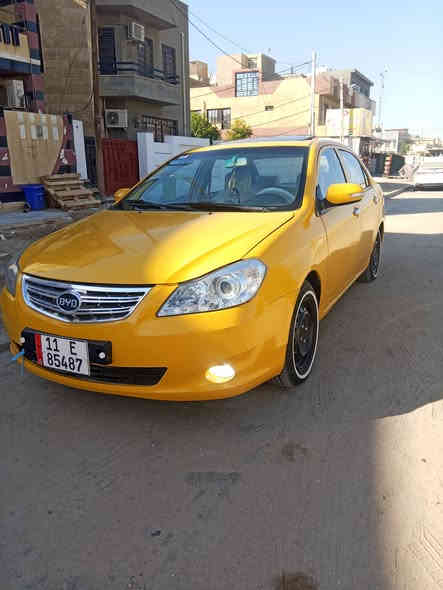 السلام عليكم
بيوايدي 13جي3
معروفه موصفاته ميحتاج اذكرهن
سياره خير من الله جاهزه انكر سلف وتكول عل الله
كير مكينه جددد شادهن بعدهن داخل الضمان
السياره ميعوده الجماليه بدون ضربه بيه بس طخه بخشم البنيد
المكان بغداد الغزاليه
السعر 60وبيه مجال شي بصيط
***********
