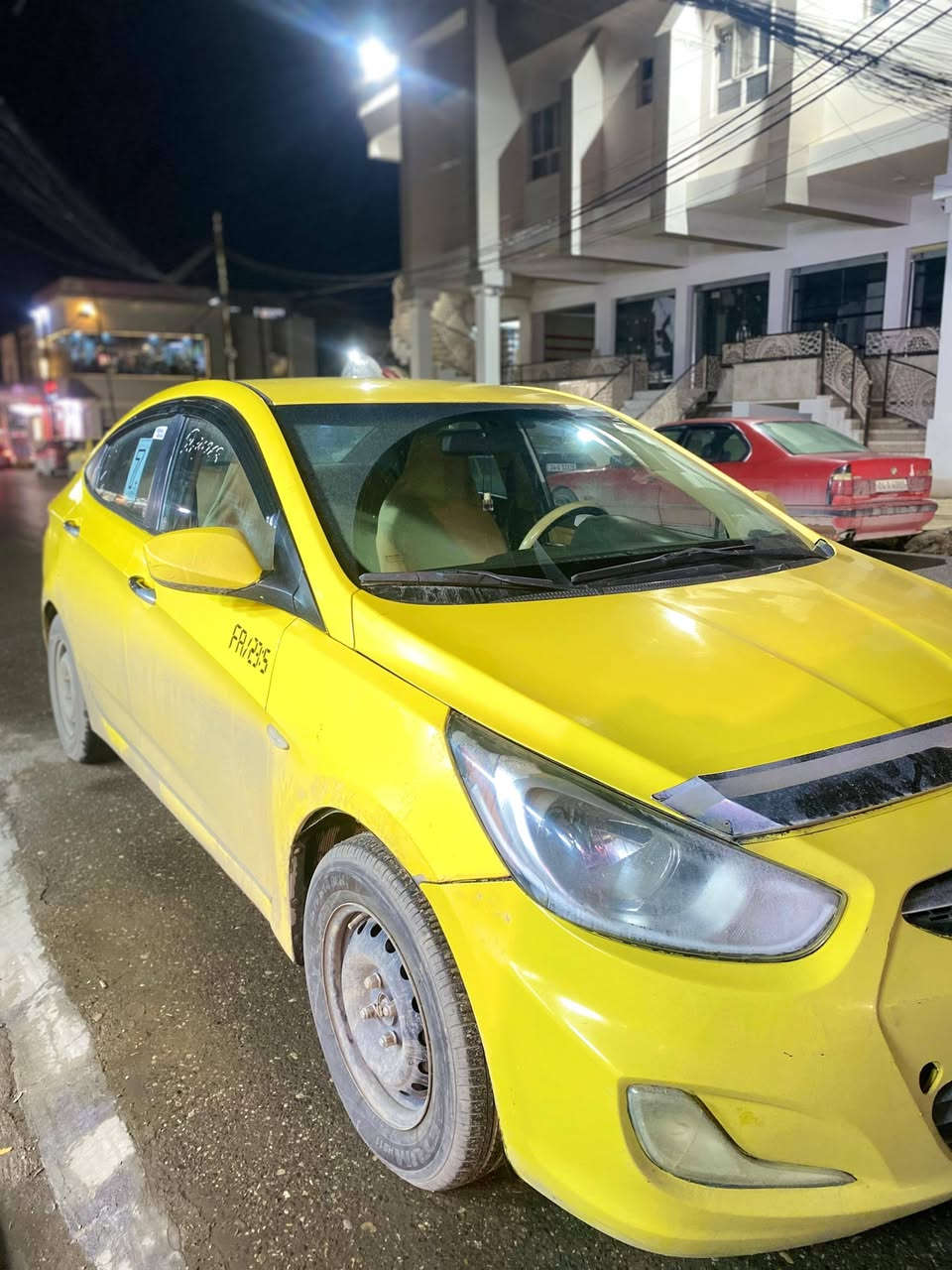 اسلام عليكم
اكسن كوري  للبيع 

موديل 2012

كير مكينه شرط

تخطم تايرات جديد 

باتري جديد

اني الشرعي 

شرط التحويل 

الاستفسار 

***********

رقم بي واتس
