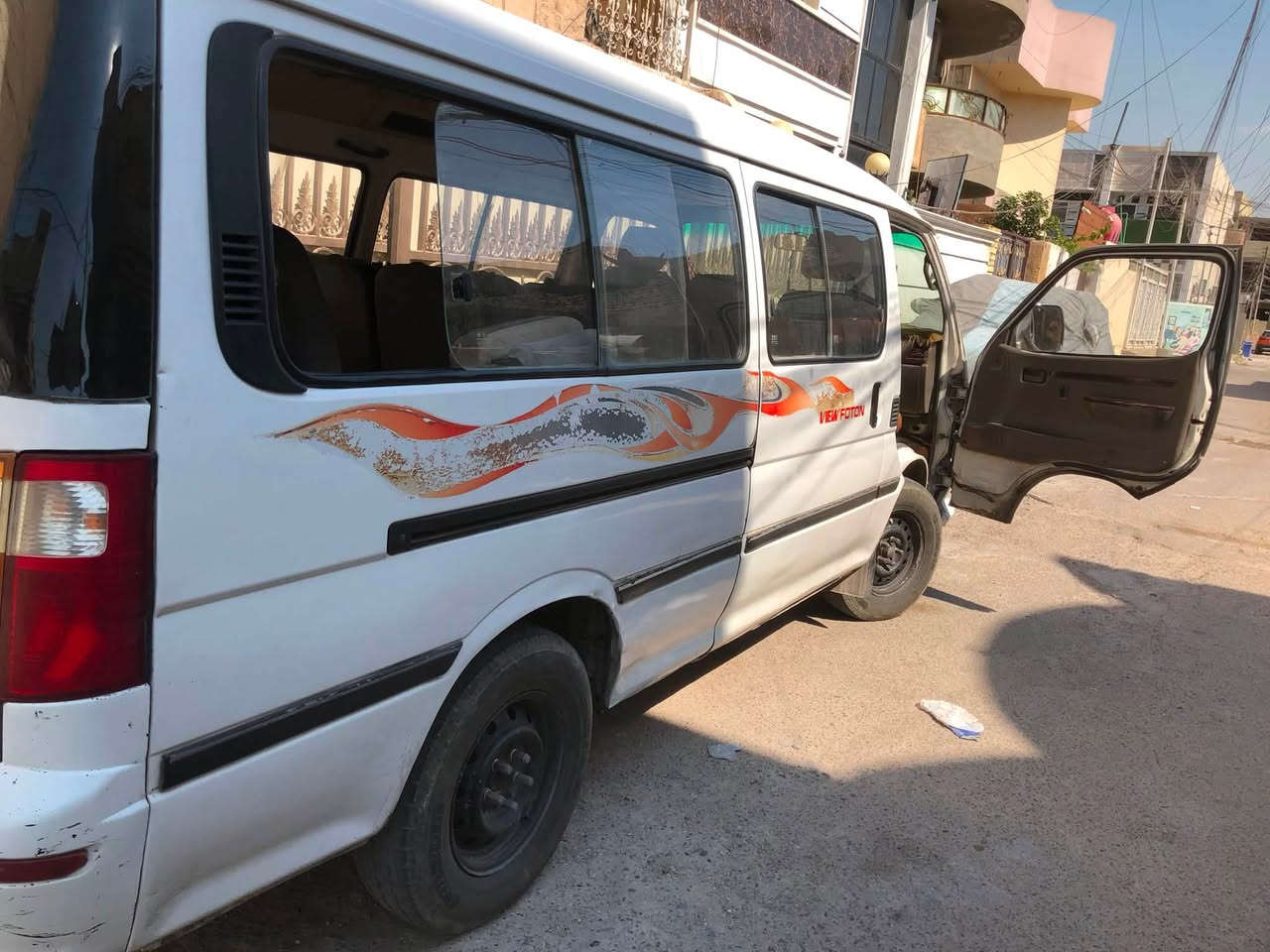 كيا فتون موديل ١٦    كير مكينه  اكسل خير من الله ماتصرف عليهه دينار  رقم بغداد 
عنواني بغداد قرب مرور الحسينيه تحويل ثاني يوم بإسمي بيهه شبر فوك اللايت الأيمن وطخه كلش خفيفه بالباب 
السعر ٨٠وبيهه مجال بسيط 
***********
