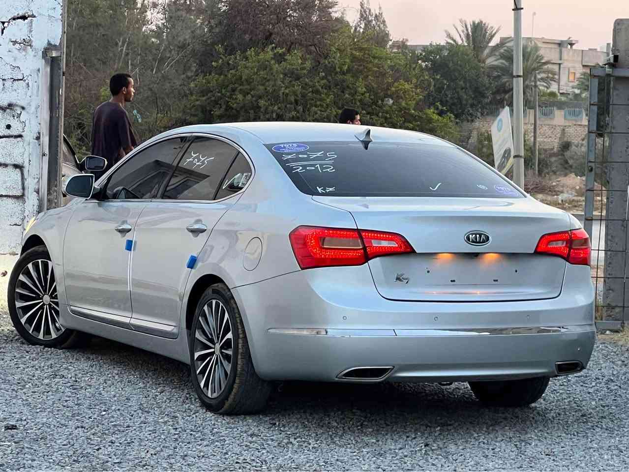 ✅ كيا كادينزا 2012 نظيفة الله يبارك درجة أولى🩶🔥
      ▪️    سعر💸24.800كاش  
📍 استيراد كوري 🇰🇷
✔ قوة المحرك 30 العادي ⚙🔥
✔ اللون ارصاصي  🤍
✔ المسافة المقطوعة : 86 Km💯  🔥
🌟 المميزات
✔  بصمات 🔑
✔ليد داخلي
✔ مسجل cd.usb.aux 💿🎶
✔️ شاشة عرض 
✔ صالون جلد اسود جديد🏅 
✔️ مقاعد كهربائية
✔ ديسكو مقاس 17 إنش  
✔ تيك اسود لماع بالفودرة والأبواب 
✔️ كاميرا خلفية 
✔️ حساسات اصطفاف خلفية
✔️ طي المرآة كهربائي
✔️ فليتشة بالمرآة
✔️ تحكم بالمقود
💢 سيارة نظيفة عيب لا 🆕🥇خالية من الحوادث والقص والقشرة والسوس والخرات الله يبارك 🤲🥇
⚙ محرك✅ وكمبيو✅ وصالة✅كربون اصلي✅️ الله يبارك عيب لا🔥
✅ للإستفسار : 
اتصال او واتس0935552520📱📲
📍المكان طرابلس- تاجوراء. كوبري الشاحنات طرابلس, ليبيا


**إذا كنت صاحب هذا الإعلان وتريد حذفه لأي سبب، رجاءا أرسل رسالة إلى الدعم الفني**