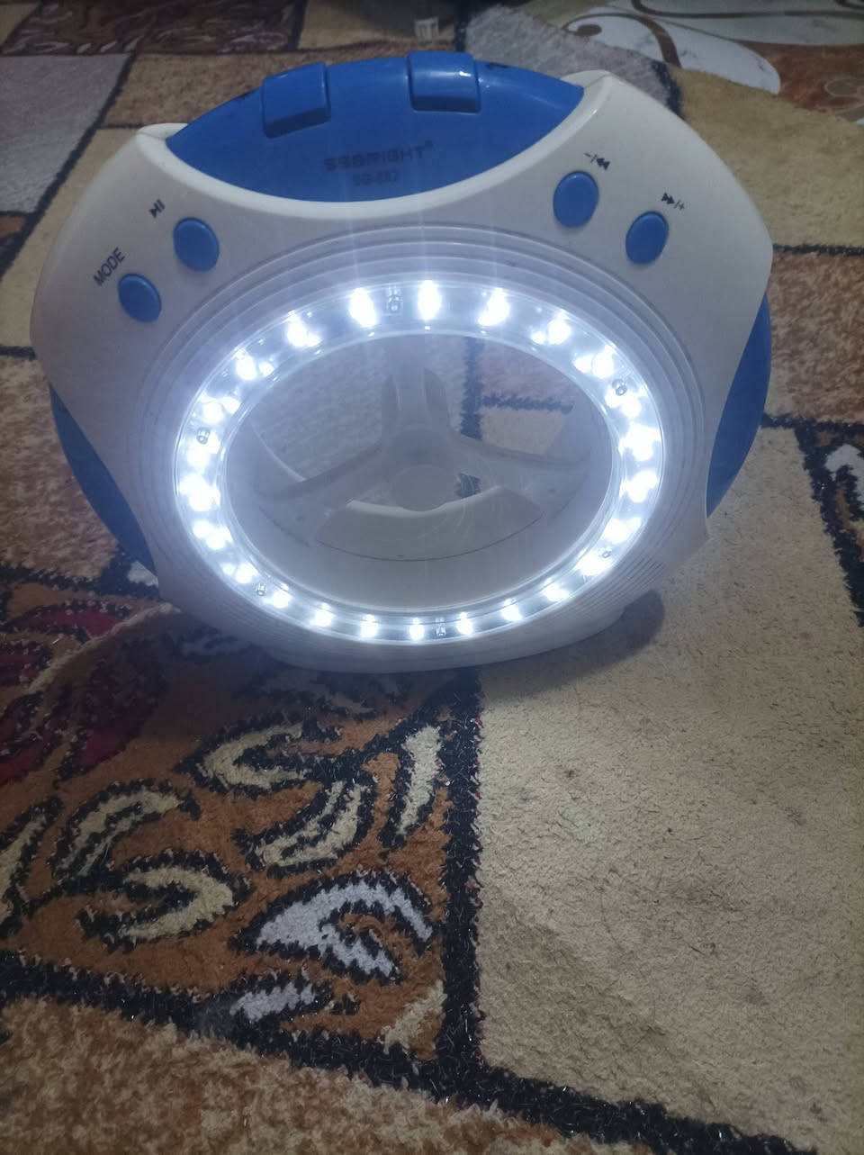 شرط الفحص بلاد أوتي بخاري على تصميم طياره وبنكه بيه مروحه وشمعه وهيه رديون حته بيه اوكس ام بتري


**إذا كنت صاحب هذا الإعلان وتريد حذفه لأي سبب، رجاءا أرسل رسالة إلى الدعم الفني**