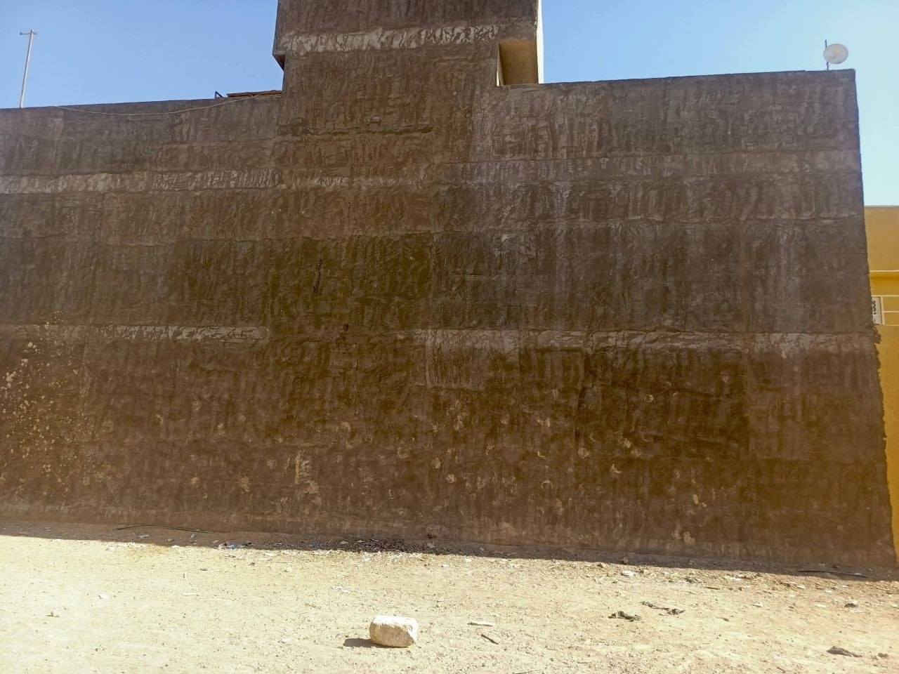 سلام عليكم لباخ متفرغ 
شغل نضيف 
تصفير متر ب7
سقل متر ب6
جراره متر ب5
تشميع متر 3
اشتغل داخل بغداد ***********
