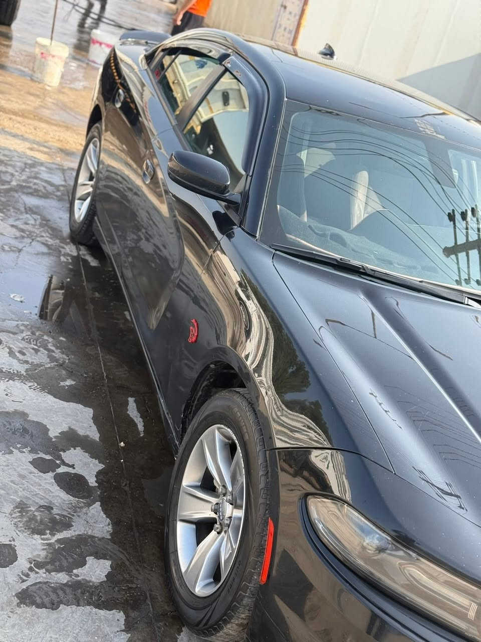 السعر 140 $ وبيها مجال 

جارجر البيع 
وارد امريكي 
موديل 2015 
موصفات معرفه SXT
سونار واضع ب منشور 

الاستفسار ***********
العنوان بغداد

