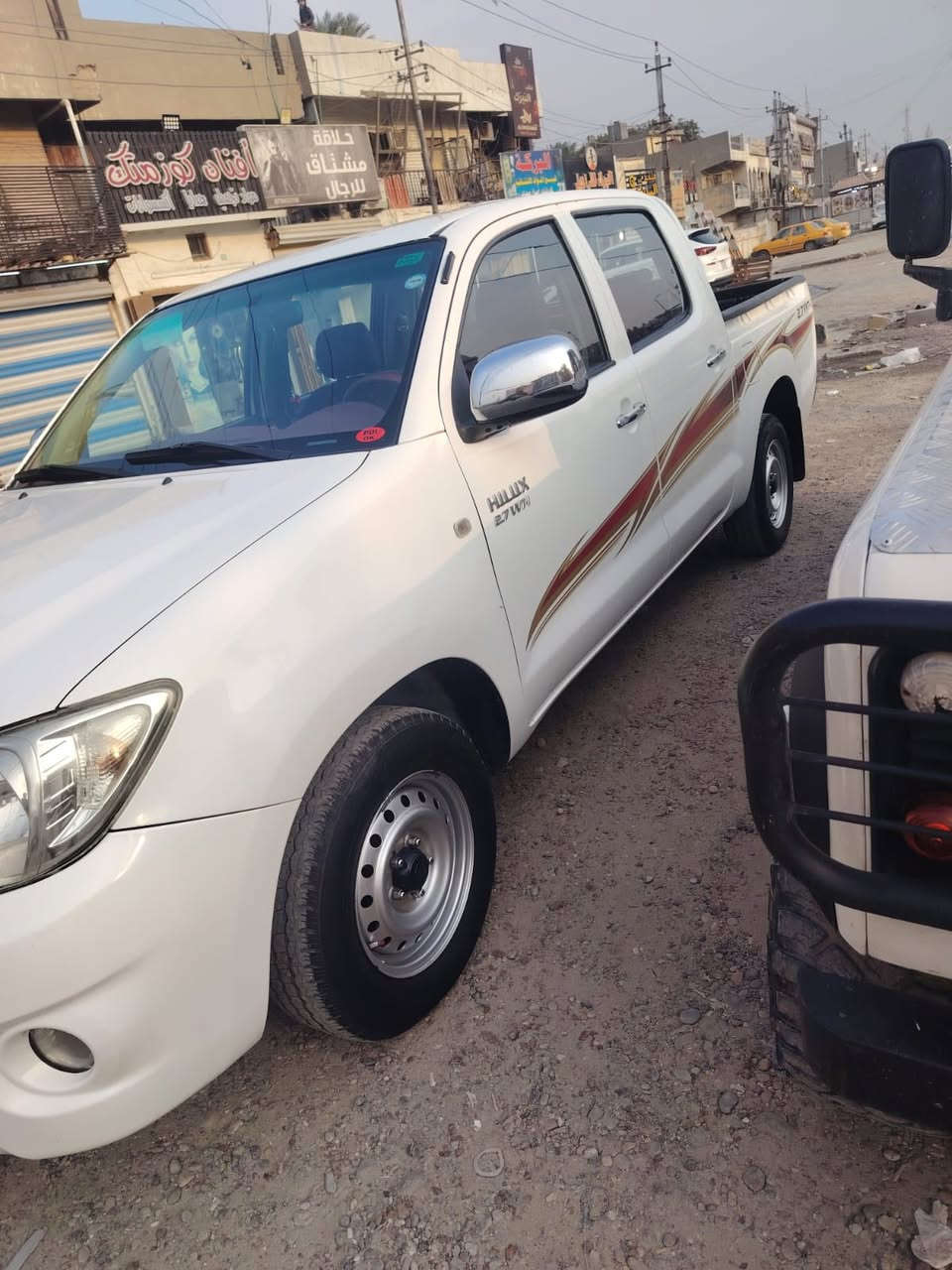 مرخصت مدير الكروب عندي سياره بيكب هاي لوكس دبل قماره فلاحي شاص12  مديل 2011 سياره جديده الدور جديد بيه فقط بارد بل بابين مال صدر والي وراه بارد قليل كير محرك شركه السياره على وضع الشركه  ماشيه 20012 حقيقي رقم سليمانيه بسمي تحويل ثاني يوم مباشر اكررسياره جديده بمعنه الكلمه السعر المطلوب 180 ورقه اليحب هاذا رقمي *********** احمد
