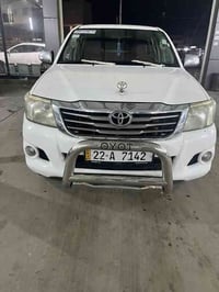 تويوتا هايلوكس  سيد نهرو موديل 2012 دبل اكسن بدون دعم و صبغ سعر 206  و...