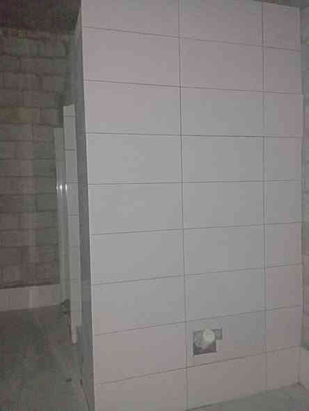 وستای کاشی بە سعر کونجاو
اوسطە کاشی بل سعر مناسب 
رقم ***********
