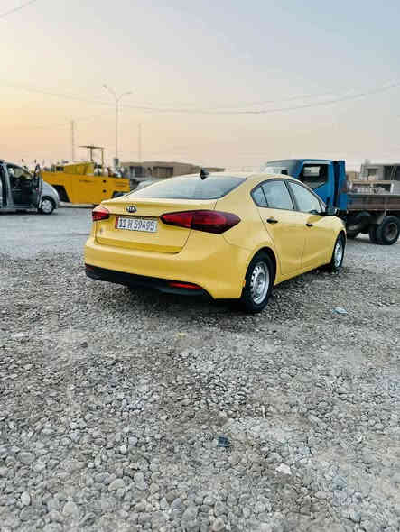 سلام عليكم فورتي 2018 سياره بيه قطعتين مبدل جاملغ الي كتر سايق وبنيد ولباقي كفاله عامه وكير ومكينه وحداديه وتخم تاير وتبريد كفاله عامه سعر 120 وبيه مجال ***********
