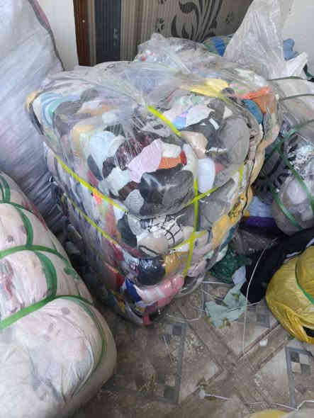 بالات للبيع، سويتر ،  قمصله بناتي رمج اطفال ستريج نسائي، ***********
