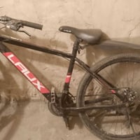 بايسكل • نضيف • الرمادي شارع ١٧