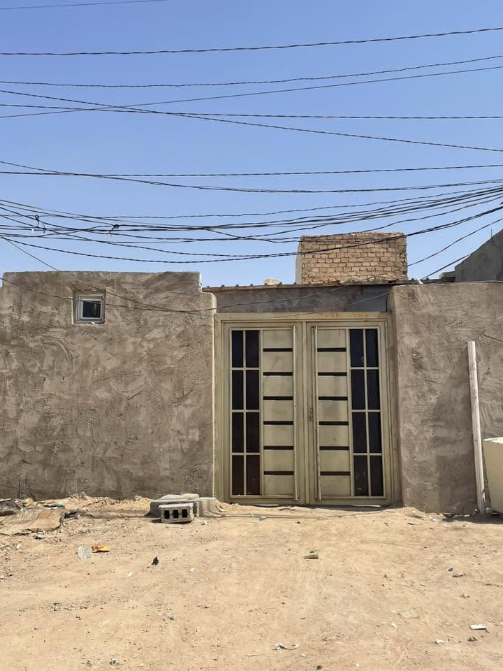 بيت  بلديه للبيع  125 متر غرفتين وصاله ومطبخ وستقبال 

موقعه حي العسكري على شارع السبيس موقع تجاري 
مقدم علي بي سند 25


**إذا كنت صاحب هذا الإعلان وتريد حذفه لأي سبب، رجاءا أرسل رسالة إلى الدعم الفني**