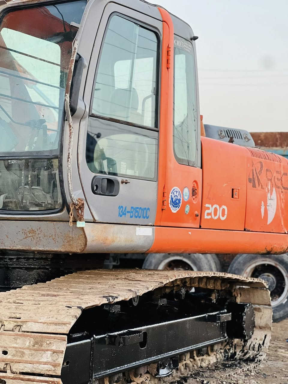 سلام عليكم  حفاره زت موديل 2004رقم بابل مكينه او مضخه مفتوحه  حفاره مكينه خير من الله للاستفسار ***********‬
