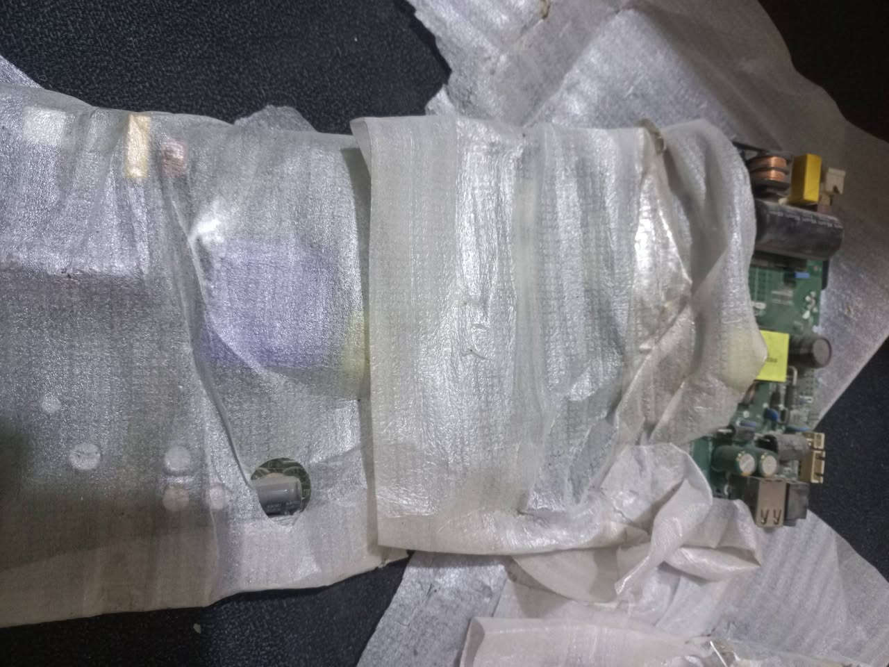 كارتات شاشه سعر القطعه ١٠ الاف LED LCDوLED? مكاني كفاات العبيدي


**إذا كنت صاحب هذا الإعلان وتريد حذفه لأي سبب، رجاءا أرسل رسالة إلى الدعم الفني**