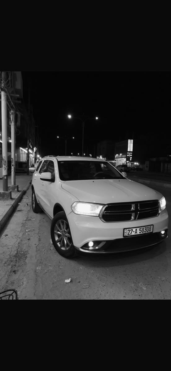 دورنكو 2017 اصل أمريكي بيهه جمالغ السدر فقط سياره حلوه ونضيف مال جناي نص فول سعرها 230 وبيهه مجال وقابل للمراوس ***********
