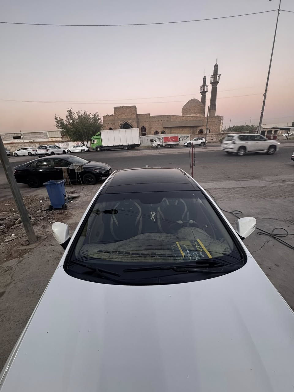 السلام عليكم للبيع :. 

سوناته مضلع خليجي 2013 .

رقم اربيل بأسمي .

محرك 2400 دوش .

مواصفات :.
بانوراما 
تحكم جهتين 
مري شفط 
اشاير بلمري حاجب 
شاشه وكامره 
حساس خلفي 

السونار مرفق معه الصور 

السعر ( 115 ) وبيها مجال 

مكان بغداد / حي الخضراء 

رقم الهاتف ***********
