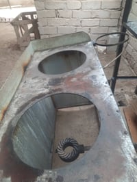 جمبر شباب • نضيف مال مطعم • قابل تفاوض