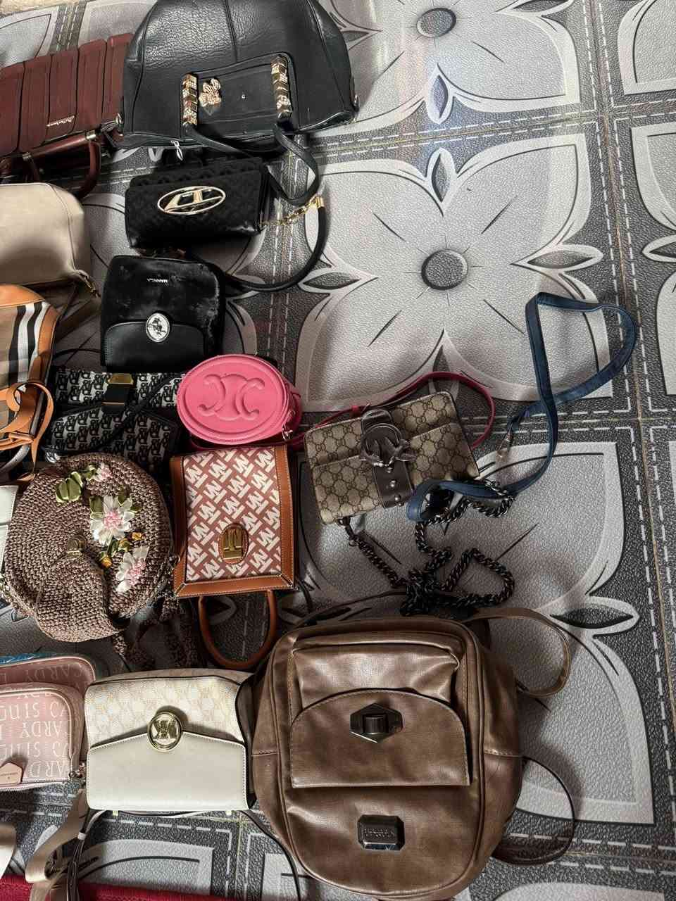 شلعة بسعر الجملة ٢٣قطعة    بالة مكس ماركة وعادي المهتم يراسلني خاص التوصيل مجانا


**إذا كنت صاحب هذا الإعلان وتريد حذفه لأي سبب، رجاءا أرسل رسالة إلى الدعم الفني**