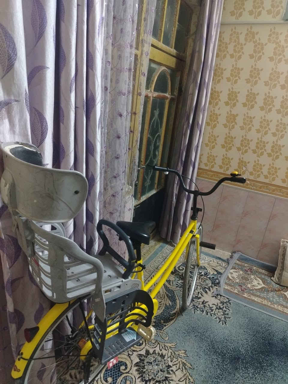 سلام عليكم باسكل للبيع مديل 22 لون ليموني باسكل جديد فول نضافه ماساله جم يوم نازل من كرار ابو نقش باسكل جديد سعر ١٢٠ قفل المكان نجف حي الميلاد ابيعه بدون غراض♥️👍


**إذا كنت صاحب هذا الإعلان وتريد حذفه لأي سبب، رجاءا أرسل رسالة إلى الدعم الفني**