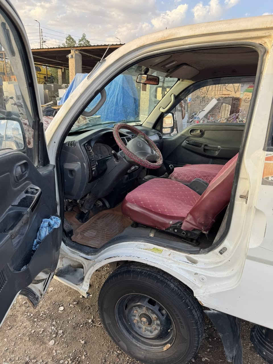 بنكو12مكفوله من الظربه ورقم الشاصي كيرمكينه كفاله سياره جاهزه منكلشي شراب يتصل البصره كرمه ***********سعر76
