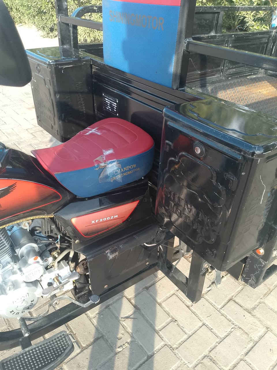 سلام عليكم صقر للبيع موديل 2025 صارلئ شهرين من مشتريه جديده اي نقص ما بيه بسم الوالد مكفوله كفالئ عامه اوراق كاملئ اصولي اي نقص ما بيه كفالئ عامه محرك برغي ما مفتوح بي وللله سعر 2100 مكاني بغداد السيديه
*********** تحياتي لجميع
