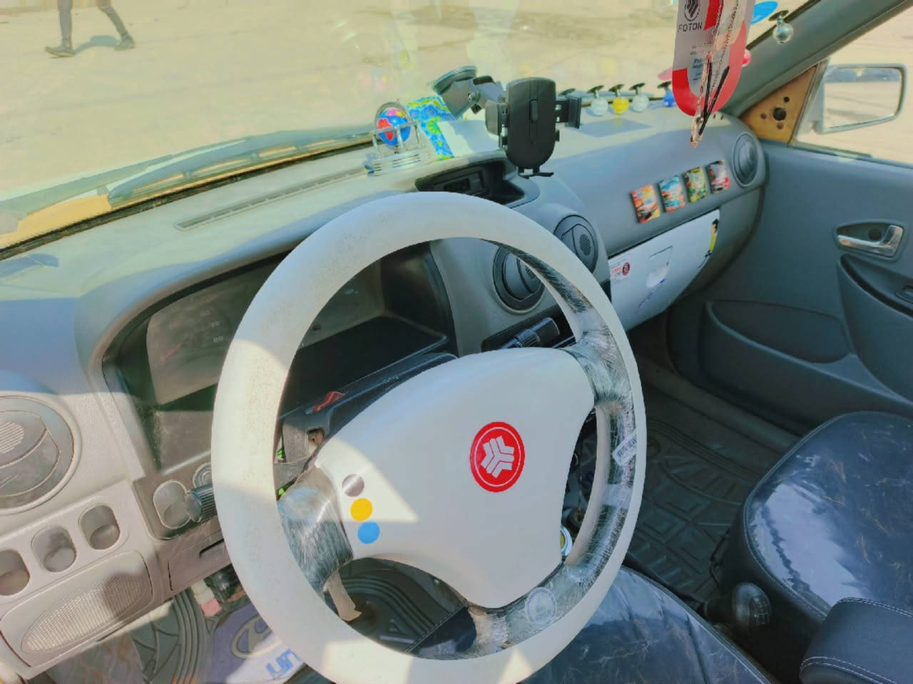 السلام عليكم سايبا دمعه موديل 2013 مكفوله من ضربه والصبغ السياره بلديه وحلوه رقم نجف سنويه ضايعه ومكملين كتاب الفقدان يعني كبل داور ومستمسكات المالك هم عندي وعليها هيئة وغرامات 600 ألف تريد براك ينزل من السعرتريد براي مكينه كير برايد كوري تخم تاير جديد ستوني شاده ارضيه جلد دوشمه جديده غرفه كلش جديده باتري جديد حداديه جديده شواصي معمرات هاي تفاصيل السياره والسعر 25 وبيها مجال مكاني الديوانية ***********
