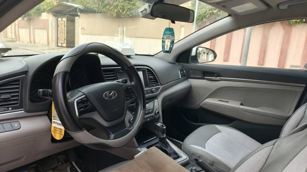 للبيع 🔴
النترا 2017 وارد امريكي 
المواصفات نص فول SE مكينة كير شرط
اللون أبيض صدفي 
حجم المحرك ( 2000 ) 4 سلندر دوش 
تبريد تدفئة فول كهربائيات كله شغال 
رقم دهوك بأسمي سنوية هزة كله جديد 
للاستفسار *********** - ***********
