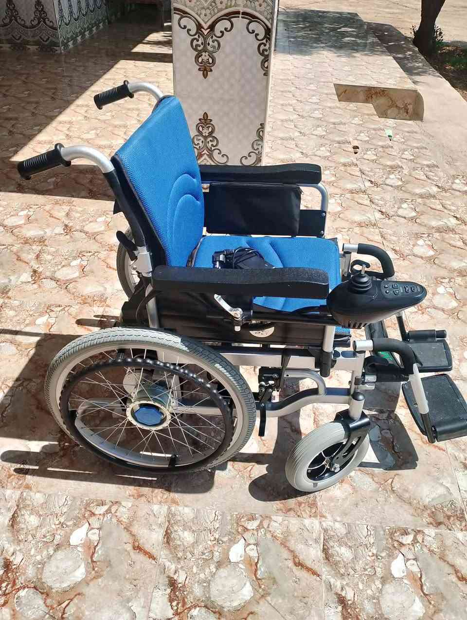 للبيع كرسي جديد غير مستخدم قيم وخذ *********** ديالى بعقوبة صناعه الثالثه

