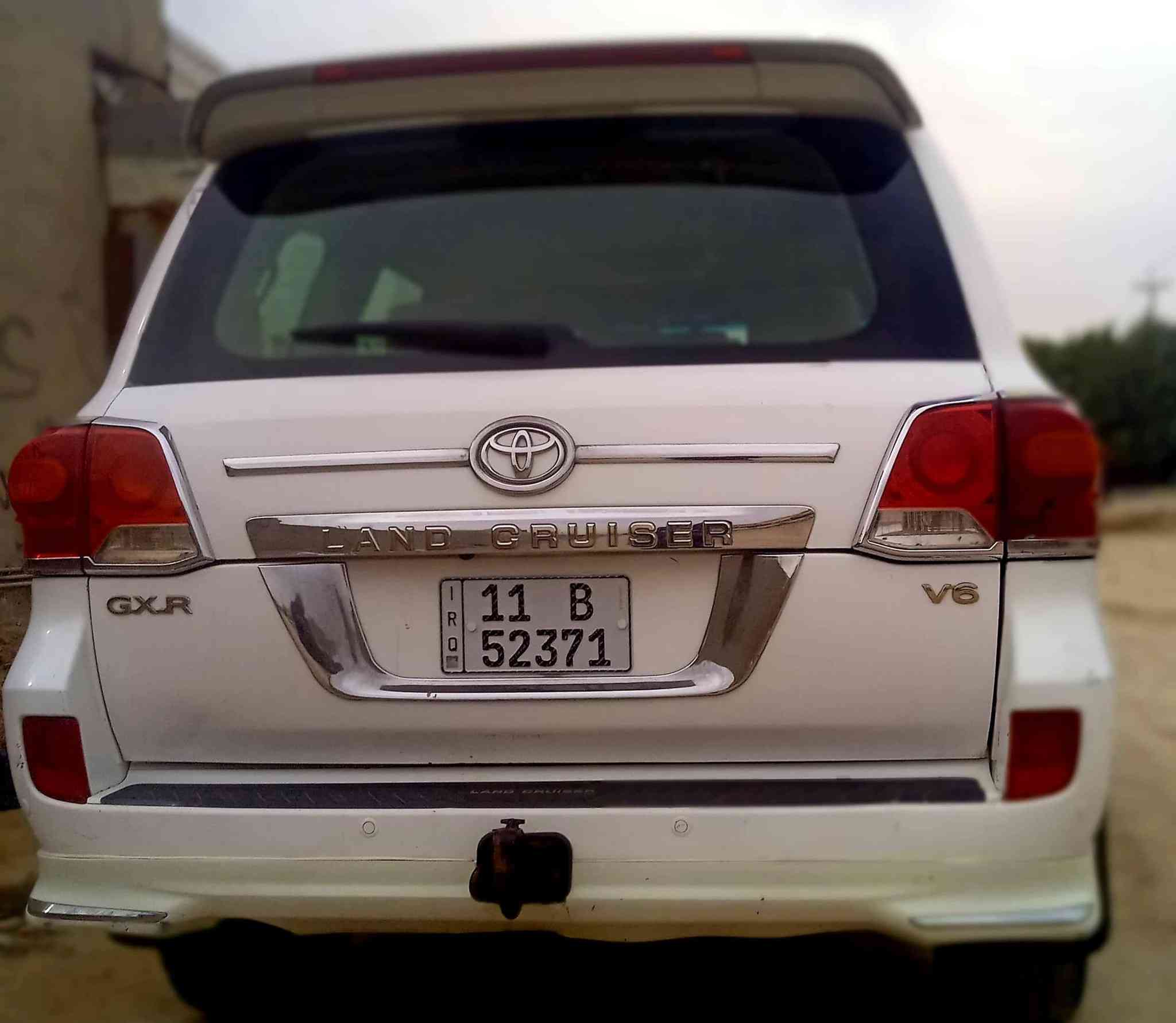 سلام عليكم للبيع لاندكروز جكساره موديل 2009
سياره جاهزه مال بيت فول مواصفات بريم 
مكفوله كفاله عامه من ضربه وصبغ وتبديل ولبارد 
8ارباك فتحه سلايت شاشه زنون عالي ناصي كامره 
ثلاجه كروز سرعه بصمه شاير بلمري قمارهDVd
سياره شوفه عينك تجي وشوف وتدلل 
مكان سيارة بابل الإسكندرية/السعر 3شدات و6ورقات وبيه مجال /***********
