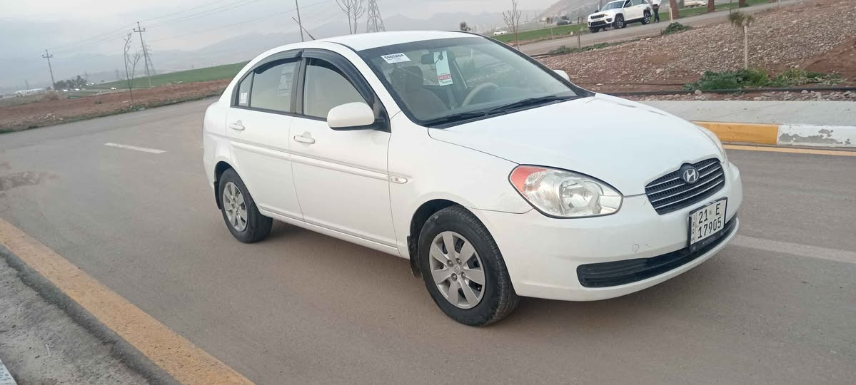 هونداي اكسنت 2011 خليجي
كلها عل وضع الشركة
3 سويجات مال شركة موجود بيها
بدون صبغ بدون تعديل بارد
رقم سليمانيه
رقم سنويه جديد  2030
شرط التحويل و الوكاله
ماشيه    180 الف
كير اوتوماتيك
كير محرك شرط مامفتوح
 طخم تايرات جديد طخم كبات جديد.
جامات كهرب
قفل مركزي
مكان السياره     كلك     خبات
السعرر   بلاش.  99    بيها مجال
***********        كورك واتساب
***********     .    .  .   .  اسيا أربيل, العراق
