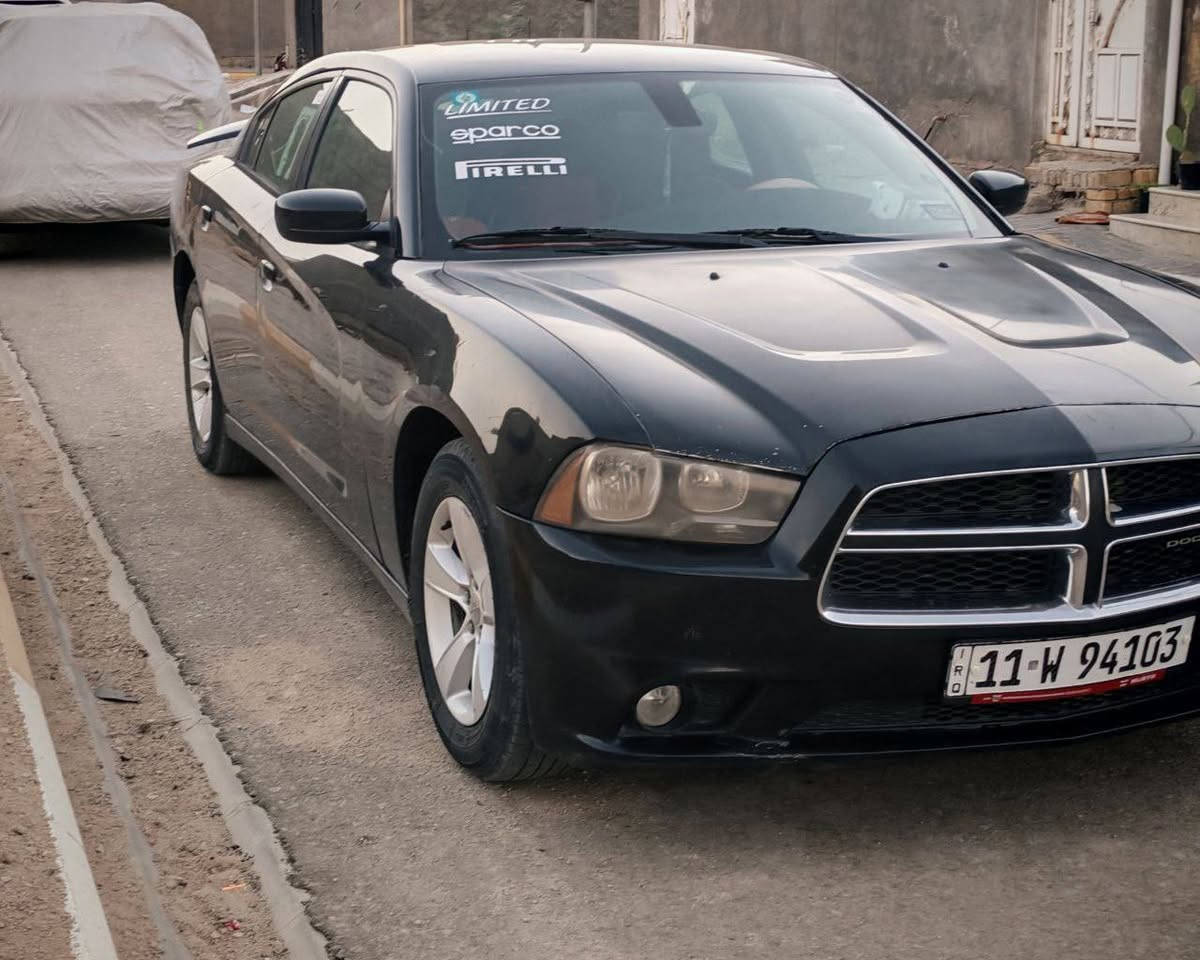 اللهم صل على محمد وال محمد
شارجر 14وارد كندي للبيع 
ضربه جاملغ وبنيد امبدل اصلي 
السعر 138
عنوان سماوه رقم
***********
