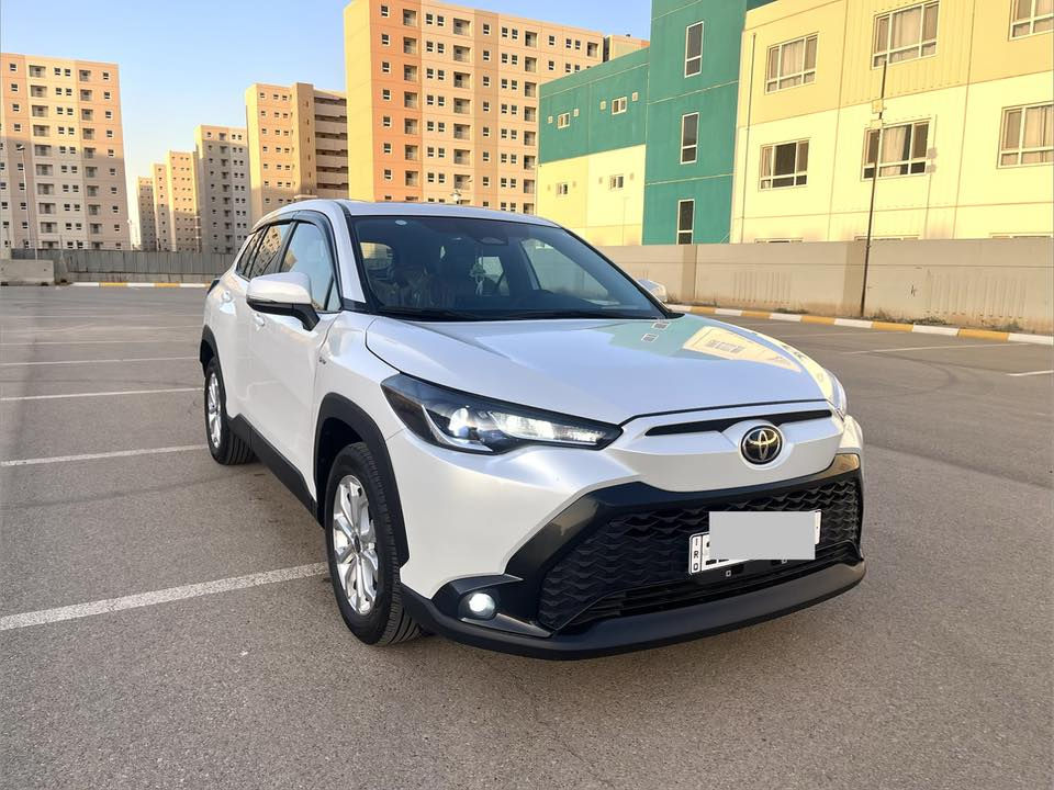 فروتلندر 2024 TOYOTA FROTLANDER
✅ السيارة كامل مواصفات 
✅ محرك 2:0 هايبرد ☘️
✅ فتحة سقف 
✅ لايت زنون + كشافات 
✅ ويل 17 
✅ رادار + تحديد مسار + حساسات خلفية 
✅ زجاج السيارة مغلف عازل حرارة بالكامل 
✅ التبريد مناخ منفصل 
✅ المقاعد جلد احمر
 
⭕️ السيارة ماشية 21 الف استخدام نظيف 
كفالة عامة (كير ومكينة وبدن) ماعدى بارد قليل بدون صبغ باب الجنطة 
رقم السيارة انكليزي تحويل مباشر بأسمي 
مكان السيارة_بغداد مجمع بسماية 
للأستفسار الاتصال ‭0772 699 3099‬
واتساب ***********
