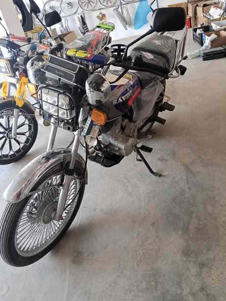 سيفان موديل 20كهربائيات ضفيره كله شغال سلف باتري جديد محرك مامفتوح فقط فيلس
سعره 425بي مجال جلولاء قرية جميله ***********
