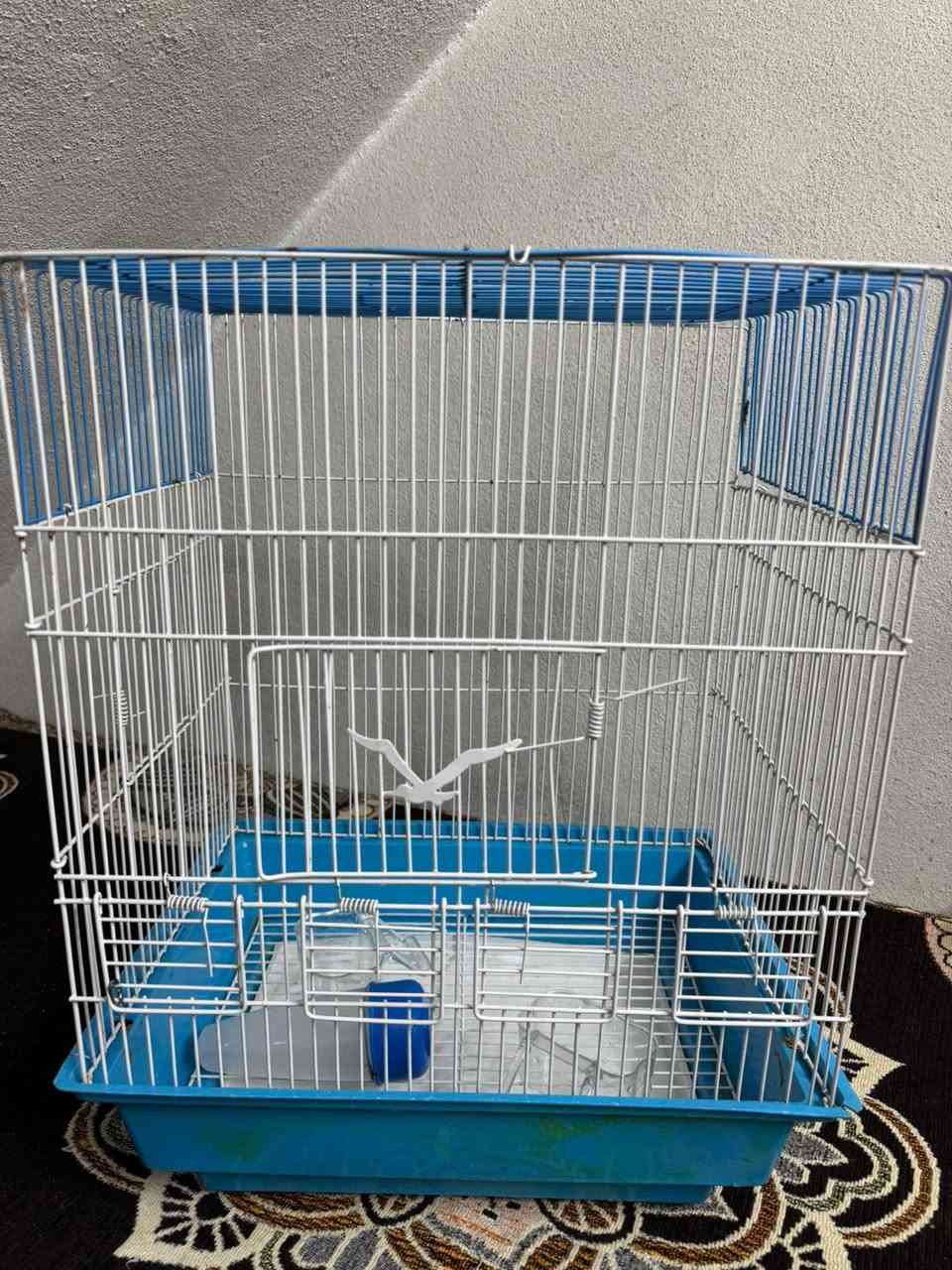 متااححححح 
قفص حجم كبير سعره 26 بدون ملحقات 
قفص صغير سعره 6 

مكاني ايسر حي سومر تقاطع ثاني


**إذا كنت صاحب هذا الإعلان وتريد حذفه لأي سبب، رجاءا أرسل رسالة إلى الدعم الفني**