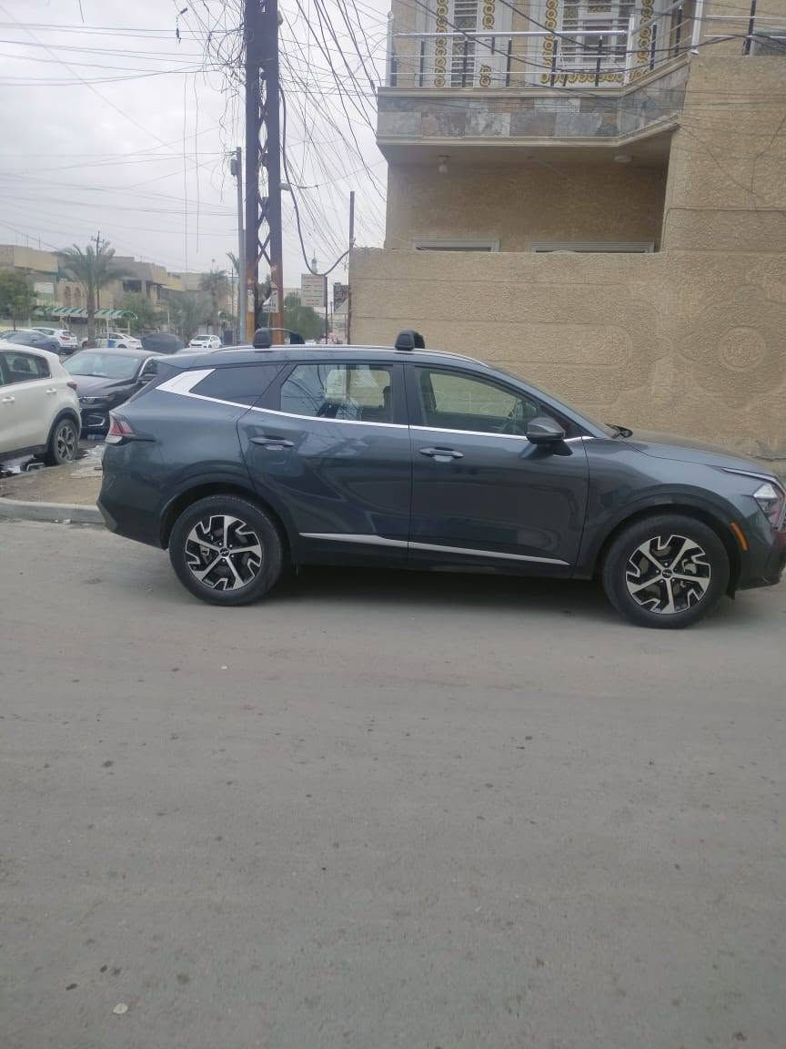 مكلف بالنشر
سبورتج 25
ماشيه 19. الف فول جلد تشغيل عن بعد فول مواصفات  ماعدا الفتحه تحكمات  كراسي لمس تدفئه وتبريد
ضررها كلش خفيف  فقط دعامية امامي وخلفي
تواصل مع صاحب السياره ع واتس 

***********
