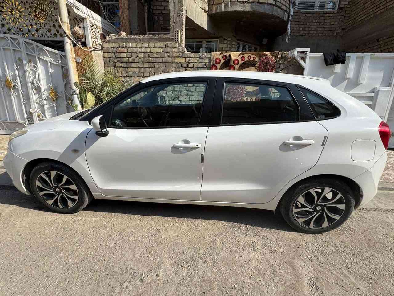 السلام عليكم سازوكي بالينو موديل 2020ماشيه 40 الف حره السعر 110بيه مجال حك جيه بيه طخات بسيطه سياره نضيفه عل فحص مكفوله *********** متواجد عل فيس واتساب
