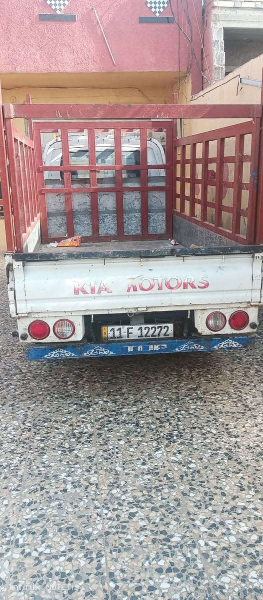 سياره كيا 2006 سياره كامله مكمله 2700 مكان بغداد***********
