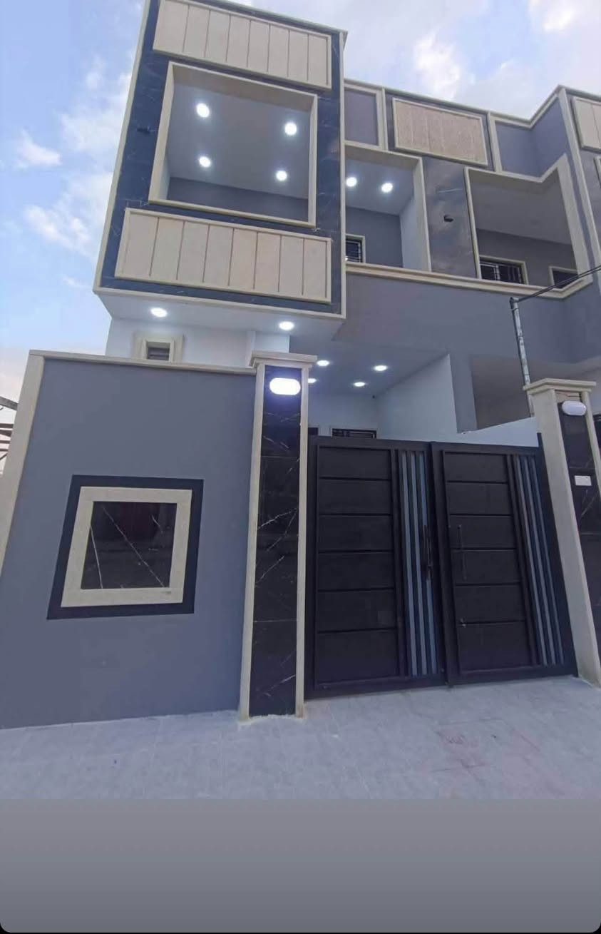 صباغ  بيوت ابواب ماركيت او اي شي عدكم 
وب اسعار مناسبه وهذا رقمي ‭***********‬ @@
