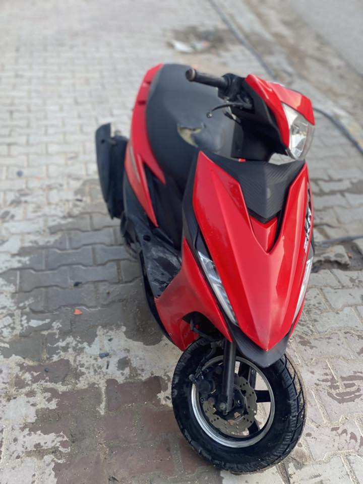 دراجه شغاله سلف هندر مكينه قويه.  بصمه كلهه كامله بريكات امامي خلفي س350 وبيه مجال. كربلاء الحر ***********
