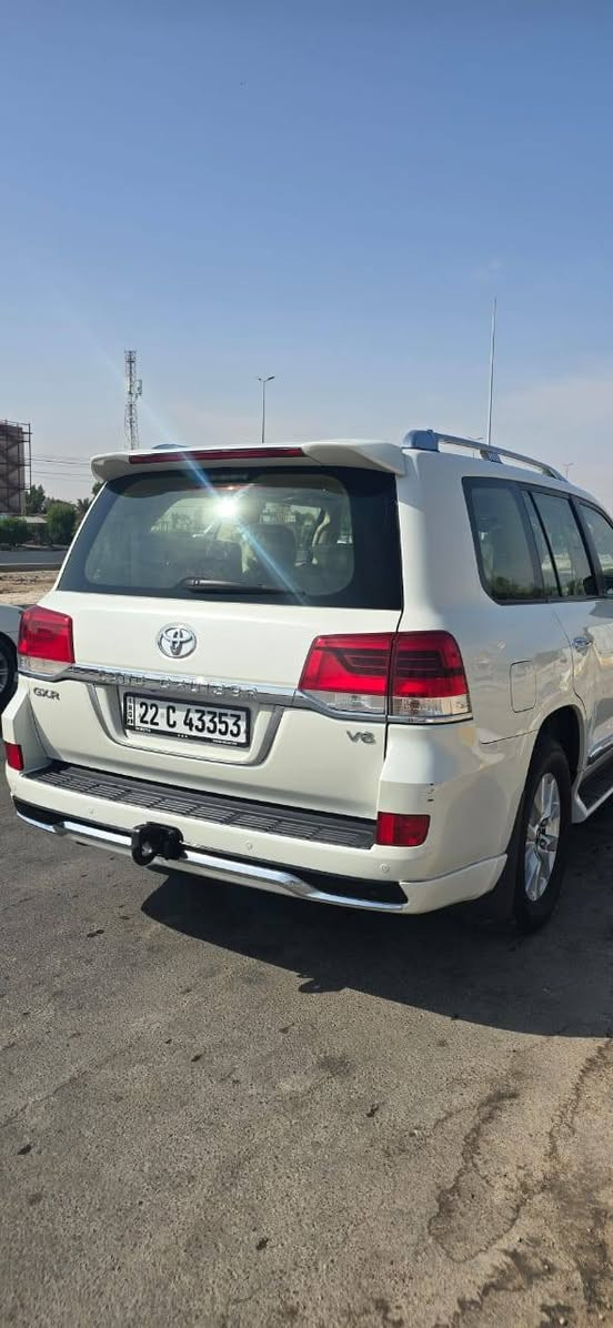 السلام عليكم
لاندكروز 17 مكفوله كفاله عامه البيع عنوانه كربلاء فقط بيع  ماشيه 85  
***********
