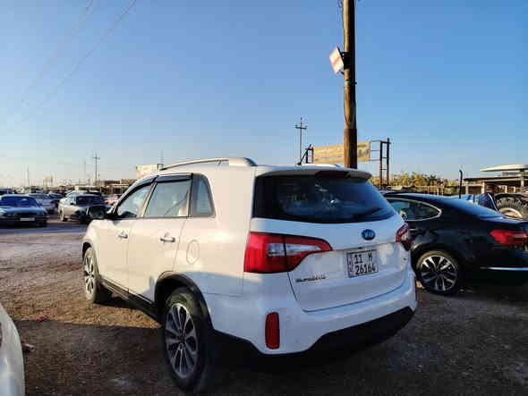 للبيع سورنتو خليجي فول عده لفتحه قطعتين صبغ  سياره مابيه نقص برغي كله جاهزه مجهزه  رقم بغداد بنفس ليوم تحويل سعر 162وبيه مجال قليل حك جيه مكانه رمادي ***********
